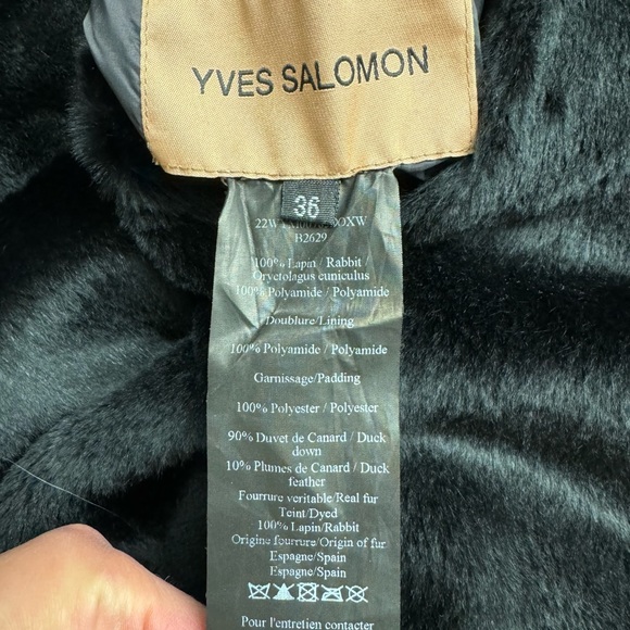 Yves Salomon Reversible Sheared Rabbit Puffer Jacket, size 36/S - Picture 6 of 6